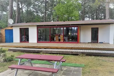 Image de Euronat, Chalet, 64m2, 2 grandes terrasses, magnifique jardin clos, Wifi/fibre