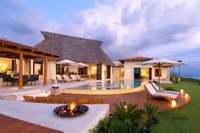 Casa Fortuna: domaine exclusif en bord de mer à l'année Couchers de soleil rondes