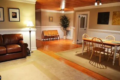 Image de Bennett's Creek Guest House est votre maison loin de chez vous!