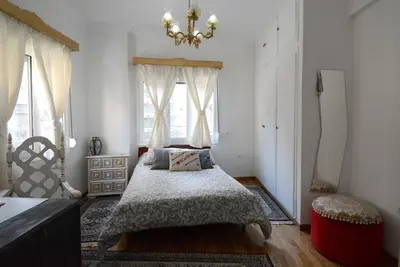 Image de Appartement Athènes, à 2 min de la station de métro, proche de tous les sites