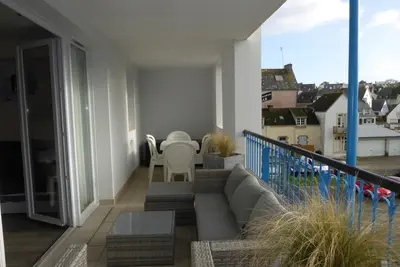 Image de D5210 - Appartement T. 3 Au 2ÈME ÉTAGE D'Une RÉSIDENCE Avec Piscine