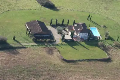Image de De l'Oppidum du Poney Club de Layrac, vue spectaculaire sur Gers et Garonne.