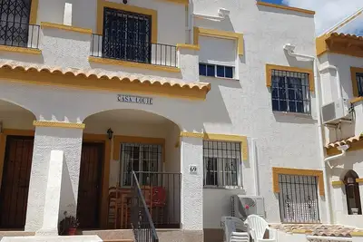 Image de Gran Alacant, Alicante, Costa Blanca, Villa avec vue sur la mer, Wifi et téléphone gratuits, pour 8 personnes