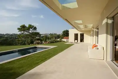Image de Estoril villa moderne Piscine chauffée à 800m de la plage Zone exclusive
