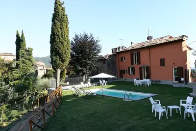 Image de Castelvecchio maison de vacances 3 chambres 2 salles de bain piscine calme jardin panoramique