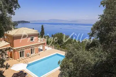 Image de Villas de prestige | CÔTE Est | Villa de luxe à 15 minutes à pied des tavernes et des bars