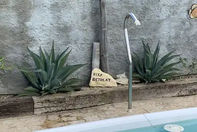Image de Spacieuse maison de 3 chambres \/ 2 salles de bain avec piscine et zone de plongée