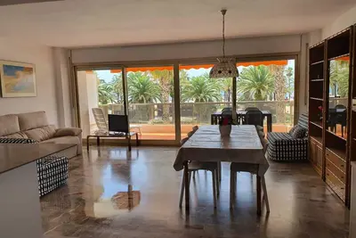 Image de \"Spectaculaire\" appartement sur le front de mer