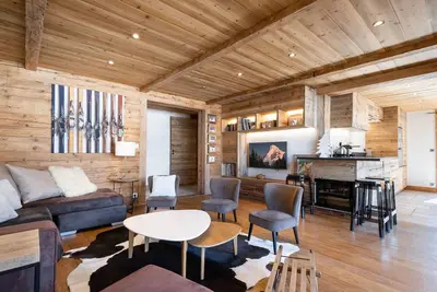Image de Terrasse sud, 4 pièces confort, proche pistes et commodités à La Clusaz
