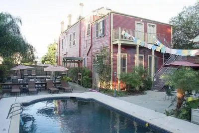 Image de Bohemian Bywater Resort