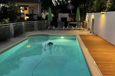 Image de Belle villa tout confort avec piscine, idéal vacances en famille 8 personnes