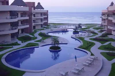 Image de Luxe 3Bd Condo - Coco Beach près de Barra de Navidad Parking Gratuit