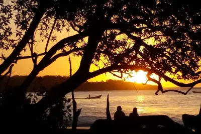 Image de Super endroit! Spacieux Condo Tamarindo à 1000 pieds de la plage