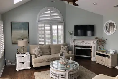 Image de Magnifique condo au dernier étage, des vacances parfaites à la plage!