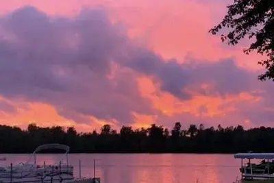 Image de Vue à couper le souffle sur le lac - Ponton disponible! Chaîne des lacs d'eau froide