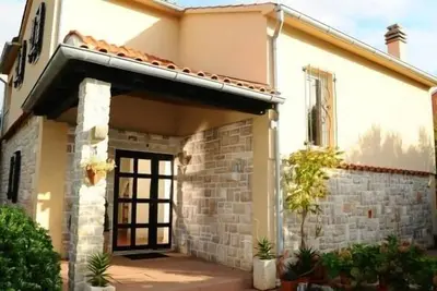 Image de Maison de vacances élégante près de la plage