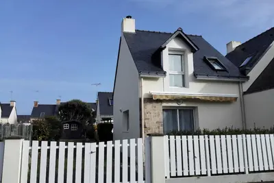 Image de La Turballe, charmante maison au calme, à 400m de la plage
