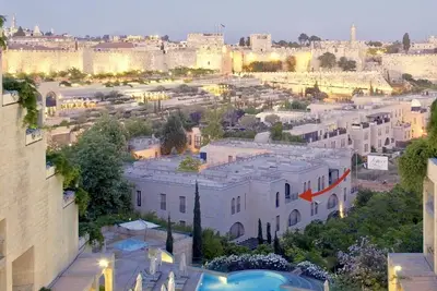Image de Serene Apt In David’s Village \/ Mamilla, Jerusalem!
