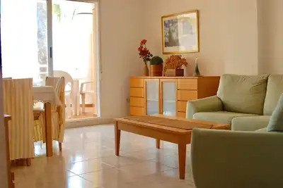 Image de Bel appartement avec vue mer Ă trois minutes de la plage
