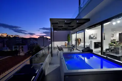 Image de Vue de l'Acropole Loft Deluxe Ater Albus par K & K