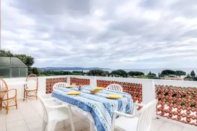 Image de Agréable appartement pour 4 personnes avec Wifi, Tv, terrasse, animaux admis et parking
