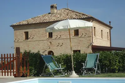 Image de Country side Villa, stunning view, family-friendly in your total privacy