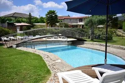 Image de Appartement 2 chambres avec piscine partagée et aire de jeux pour enfants