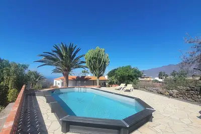 Image de Grand chalet calme pour 4 personnes avec grand jardin privé