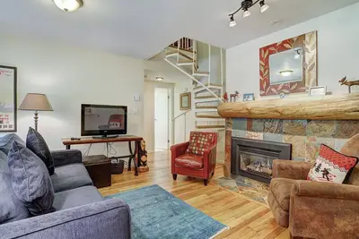 Image de Cute 2 Bedroom Plus Loft Navette gratuite pour Mountain House