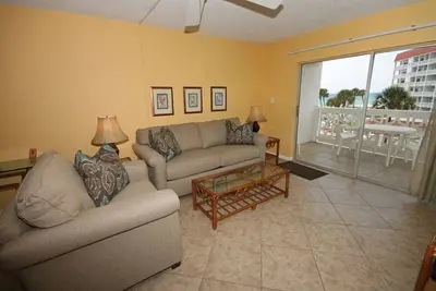Image de 2br / 2ba - Belle vue sur le golfe et la piscine