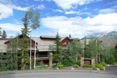 Image de Condo 2 chambres, disponible pour le Festival Bluegrass 2019!