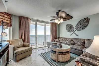 Image de Crescent Shores 1605, Condo de 4 Chambres sur le Front de Mer, Bain Ă Remous et Connexion Wi-fi Gratuite!