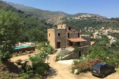 Image de Maison du Xviii eme restaurée - 4 terrasses- Piscine Ville di Paraso Corse
