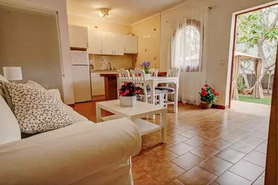Image de Appartement Jardin situé au centre de Cala Ratjada pour 4 personnes, avec terrasse.