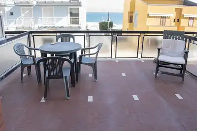 Image de M031 - Marcelli, new seafront studio apartment with terrace