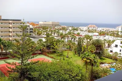 Un appartement d'une chambre récemment modernisé avec vue sur la mer