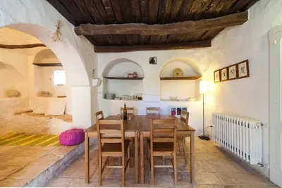 Image de Trullo relaxant - trullo idéal pour un couple.