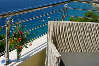 Image de Villa Opera Villa de luxe directement au-dessus de la plage privée