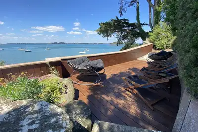 Image de \"Heaven's door\", villa d'exception les pieds dans l'eau, accès direct à la mer
