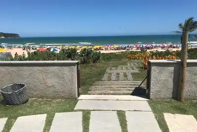 Image de Buzios Geribá, en bord de mer, accès à la plage privée, 4 suites