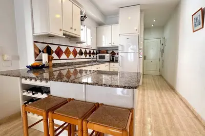 Image de Luxurious apartment, 5 min. walk to beach and boulevard