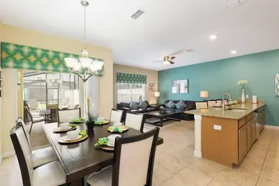 Image de Cette maison de ville de 4 chambres peut accueillir jusqu'à 8 personnes et est incroyablement belle