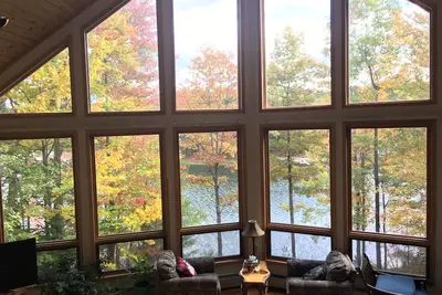 Image de Amy’s lake house sur le lac privé