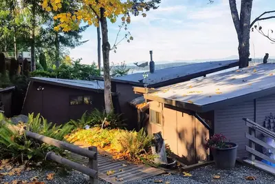 Image de Belle cabine privée au bord de l'eau de Raft Island