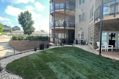 Image de Okoboji Bridges Bay Lakefront Condo