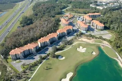 Image de Récemment rénové, primé, mobilier neuf, près de Disney 2 + 2