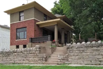 Image de Historic Prairie Style Home de Frank Lloyd Wright Disciple