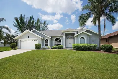 Wischis Florida Vacation Home - Palm Island à Cape Coral