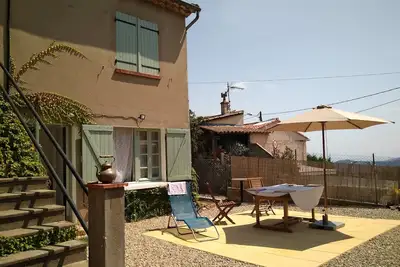 Image de Maison, 4 Pces cuisine 75m² terrasse jardin (5 à 6 personnes)