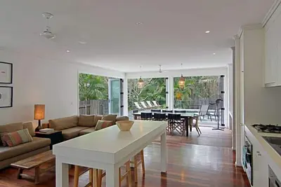Image de 77 rue Butler, Byron Bay - Lantana Beach House